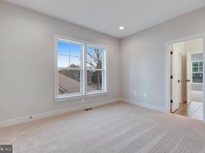 903 Hillcrest Drive SW, Vienna VA 22180