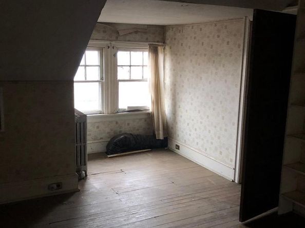 324 Cameron Road, Willow Grove PA 19090