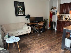 2101-17 Chestnut Street 1706, Philadelphia PA 19103