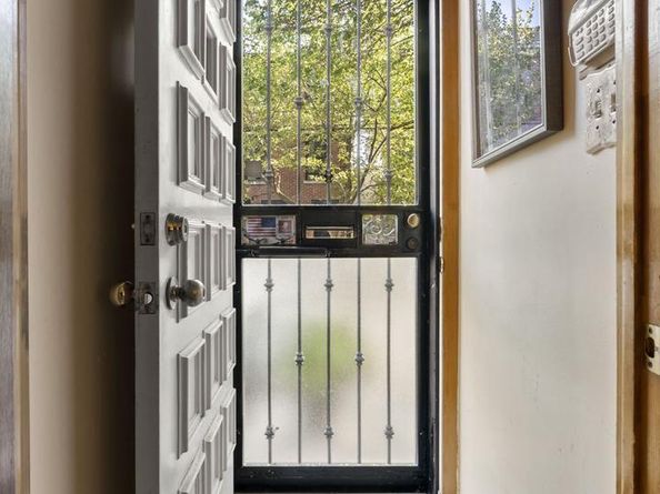 607 Catharine Street, Philadelphia PA 19147