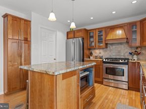 313 Deer Drive, Langhorne PA 19047