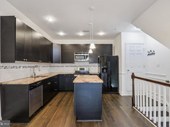 605 N 12TH Street B, Philadelphia PA 19123