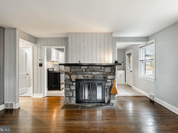 301 2nd Avenue, Newtown Square PA 19073