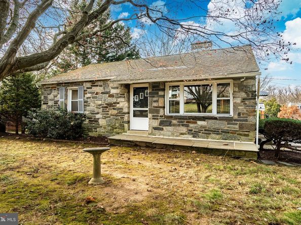 301 2nd Avenue, Newtown Square PA 19073