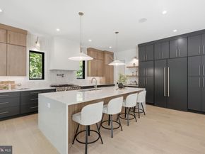 9313 Coronado Terrace, Fairfax VA 22031