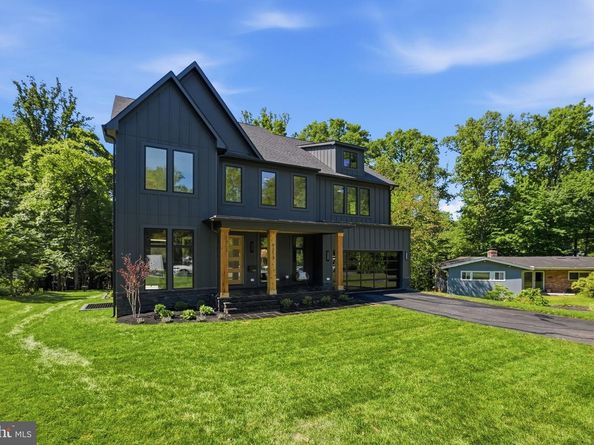 9313 Coronado Terrace, Fairfax VA 22031