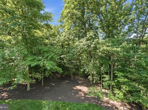 9313 Coronado Terrace, Fairfax VA 22031