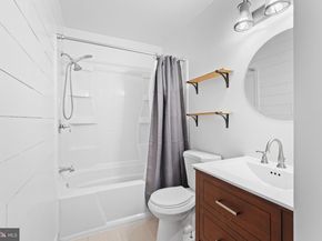 2716 Glengyle Drive, Vienna VA 22181