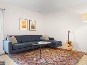 2716 Glengyle Drive, Vienna VA 22181