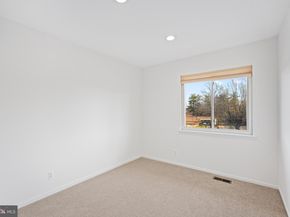 2716 Glengyle Drive, Vienna VA 22181