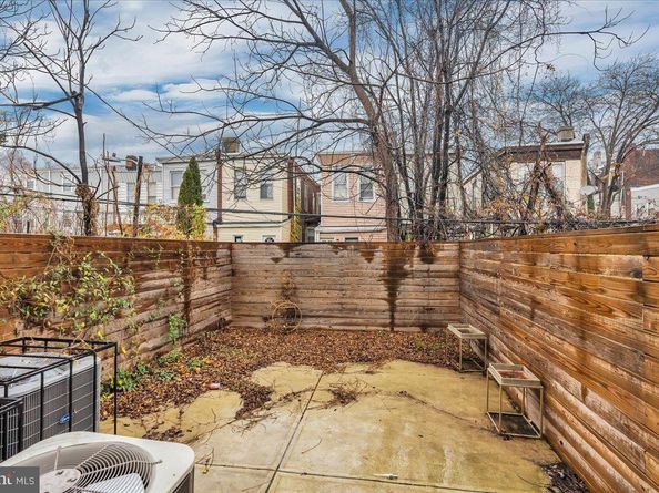 1917 W Venango Street, Philadelphia PA 19140