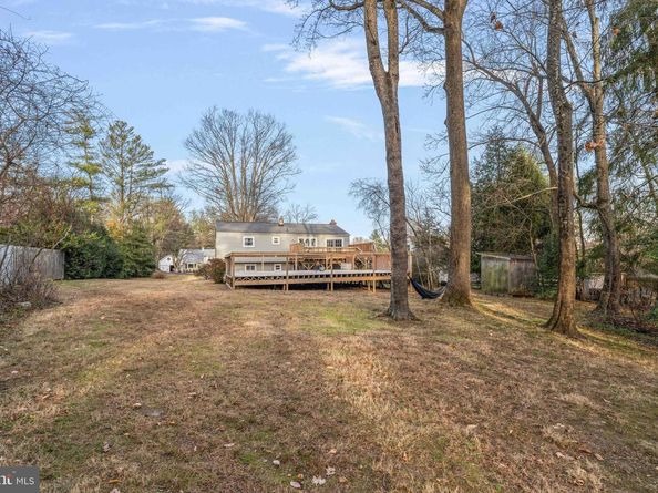 472 Woodward Drive, Huntingdon Valley PA 19006