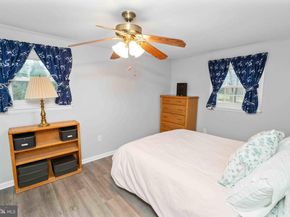 472 Woodward Drive, Huntingdon Valley PA 19006