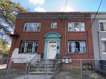 517 Parkland Place SE