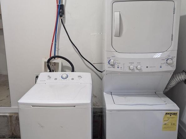 1222 S Harmony Street, Philadelphia PA 19146