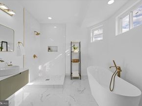 1021 S 60TH Street, Philadelphia PA 19143