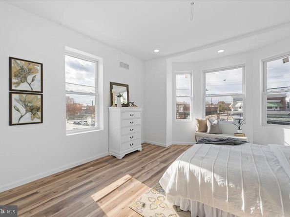 1021 S 60TH Street, Philadelphia PA 19143