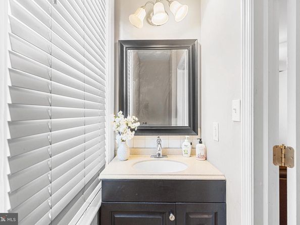 130 N Diamond, Clifton Heights PA 19018