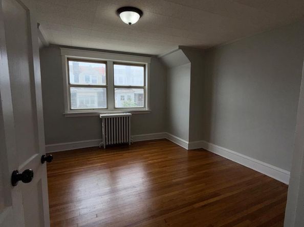 513 Woodcliffe Road, Upper Darby PA 19082