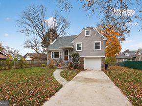 4123 School Lane, Drexel Hill PA 19026