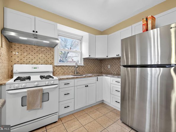 4123 School Lane, Drexel Hill PA 19026