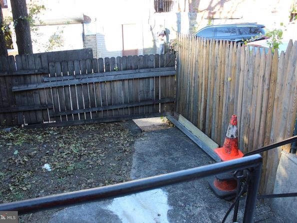 527 E Luray Street, Philadelphia PA 19120