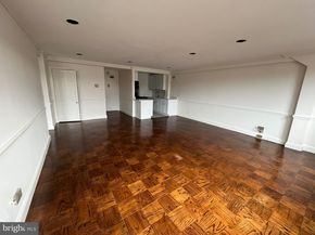 1601 18TH Street NW 916, Washington DC 20009