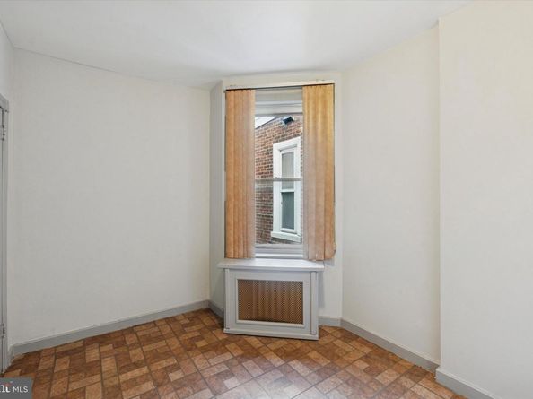 5813 Montrose Street, Philadelphia PA 19143