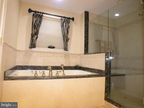 118 Casey Lane, Bensalem PA 19020