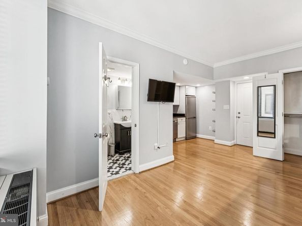 1701 16TH Street NW 304, Washington DC 20009