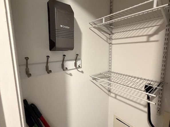 1827 1st Street NW 1, Washington DC 20001