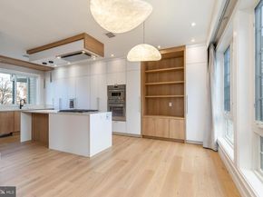 252 Gate Street, Philadelphia PA 19128