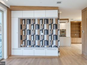 252 Gate Street, Philadelphia PA 19128