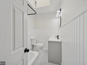 2558 S Dewey Street, Philadelphia PA 19142