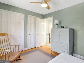 708 Devon Place, Alexandria VA 22314
