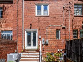 708 Devon Place, Alexandria VA 22314