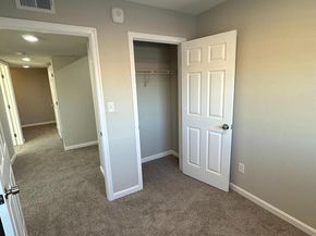 1812 H Place NE 409, Washington DC 20002