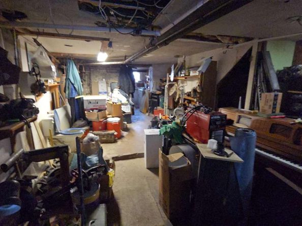 7216 Clinton Road, Upper Darby PA 19082