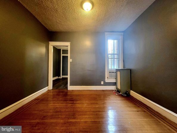 4010 N Franklin Street, Philadelphia PA 19140