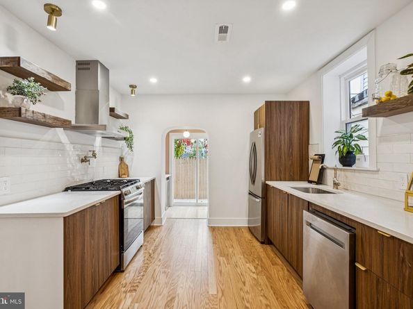 3010 Redner Street, Philadelphia PA 19121