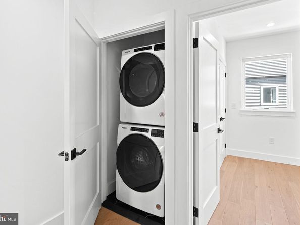 2811 S Hutchinson Street, Philadelphia PA 19148