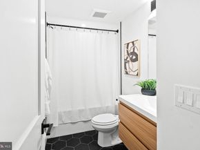 2811 S Hutchinson Street, Philadelphia PA 19148