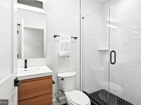 2811 S Hutchinson Street, Philadelphia PA 19148