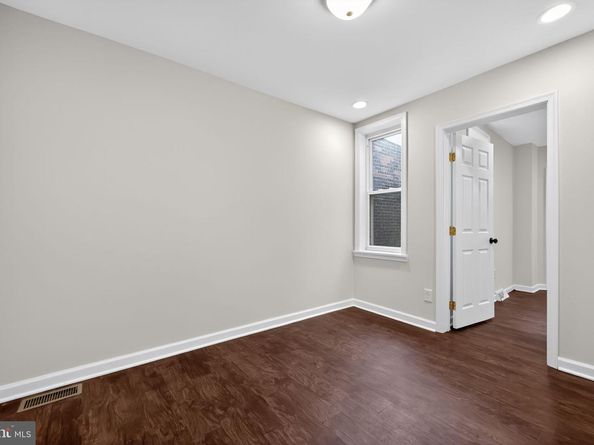 518 N Holly Street, Philadelphia PA 19104