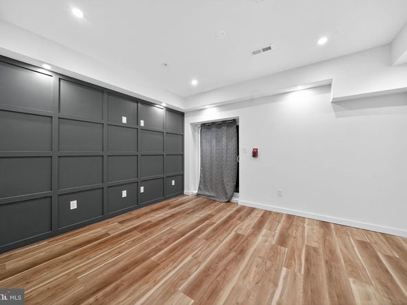 1527 Ogden Street A, Philadelphia PA 19130