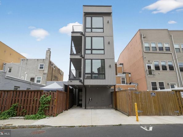 1527 Ogden Street A, Philadelphia PA 19130