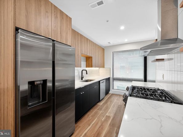 1527 Ogden Street A, Philadelphia PA 19130