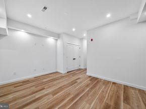 1527 Ogden Street A, Philadelphia PA 19130