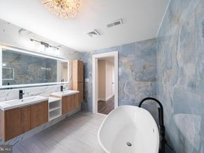 1226 S 6TH Street, Philadelphia PA 19147