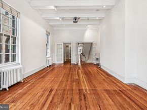 2106 Spruce Street, Philadelphia PA 19103